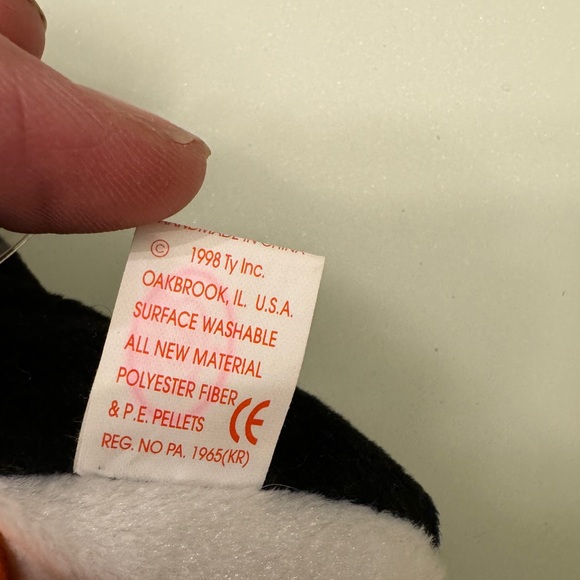 Rare retired beanie babies. Penguin Zero Holiday Teddy, 2004, Holiday Teddy 1997 - Picture 8 of 14